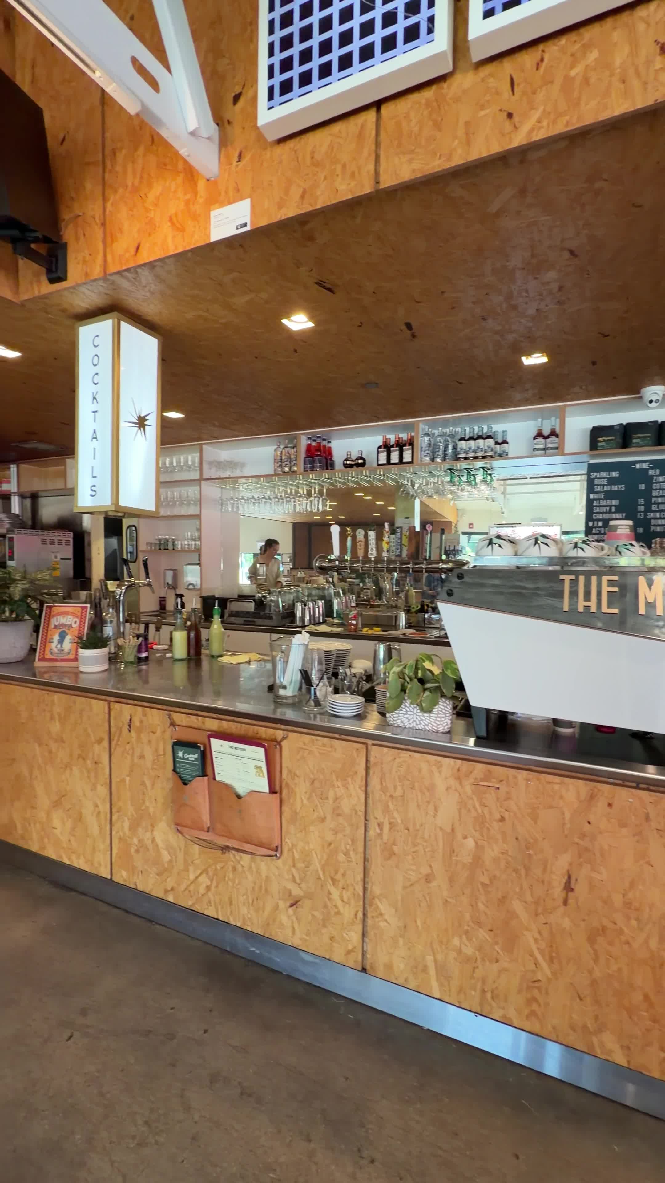 The Meteor Cafe