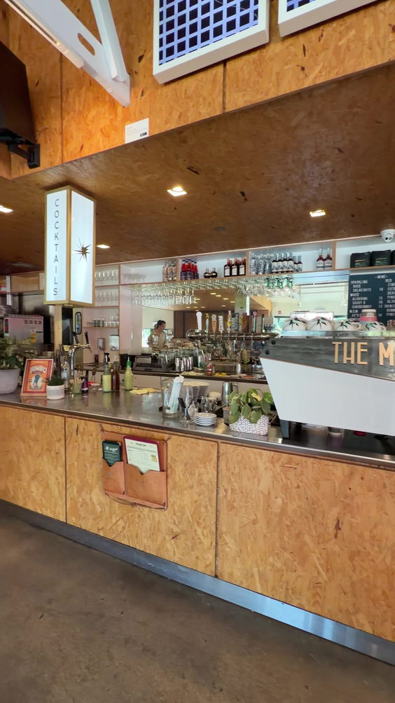 The Meteor Cafe