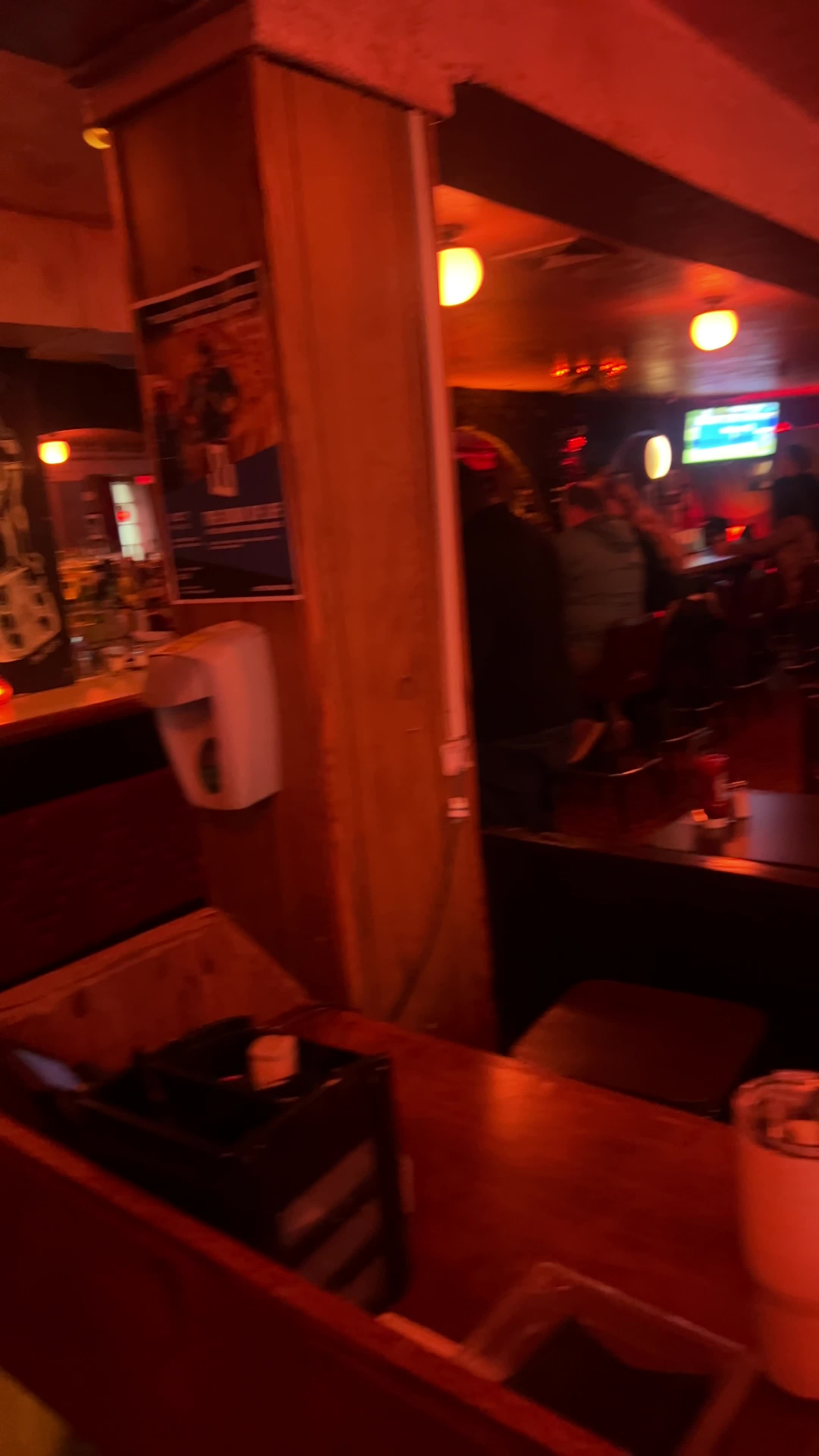 Video review of Lucky's Lounge