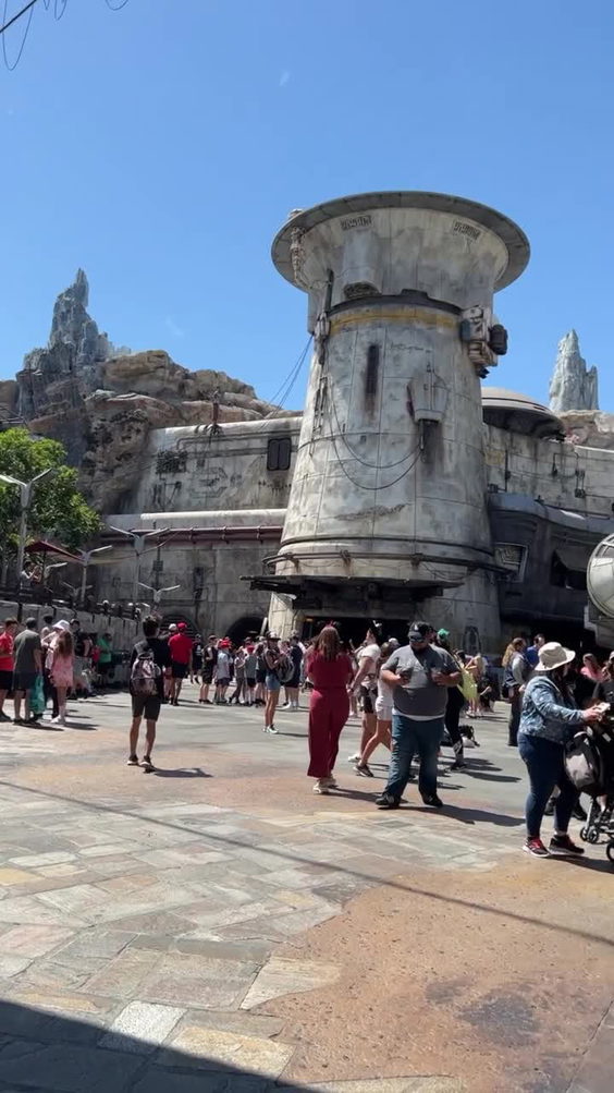 Star Wars: Galaxy's Edge