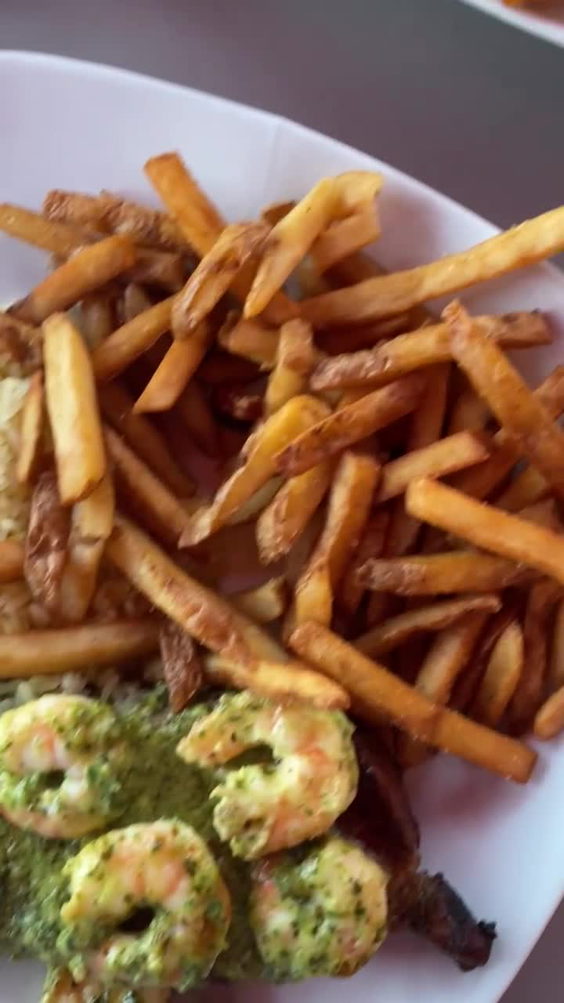 Zanders Fire Grill & Brew Lounge