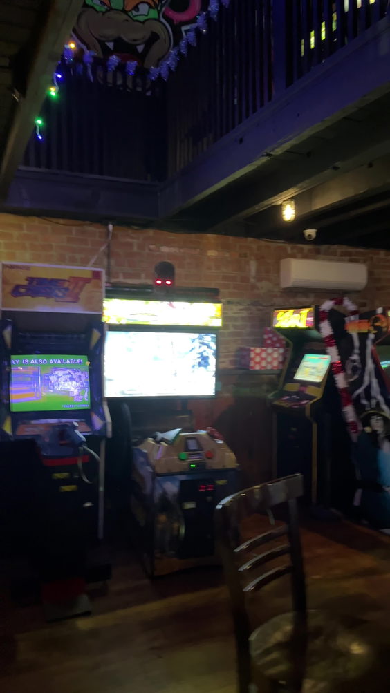 GameOn bar+arcade