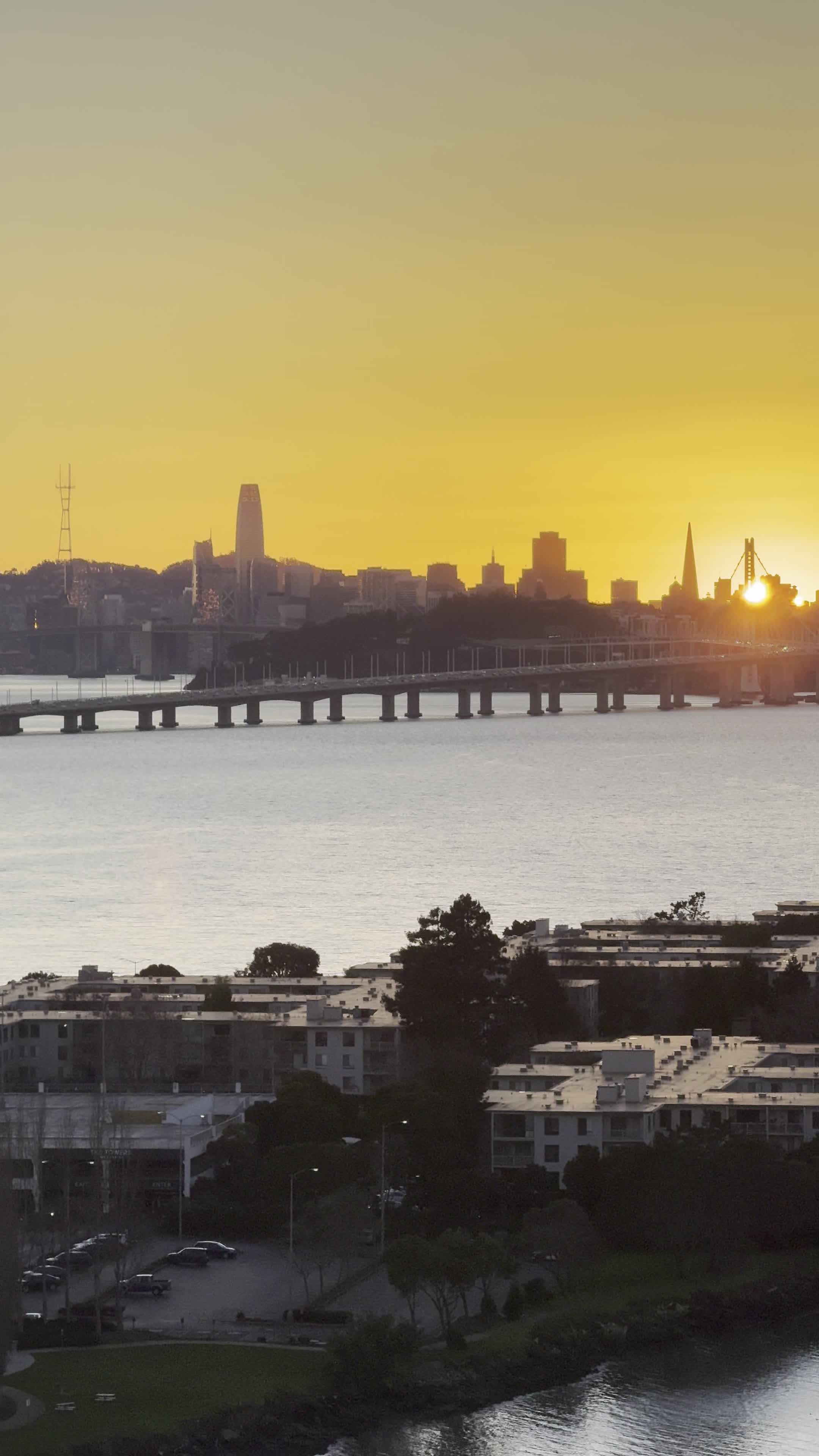 Emeryville Marina Park