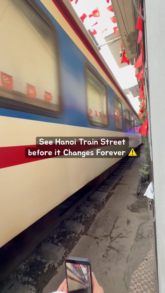 Hanoi Train Street