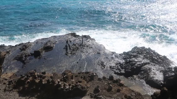 Hālona Blowhole Lookout