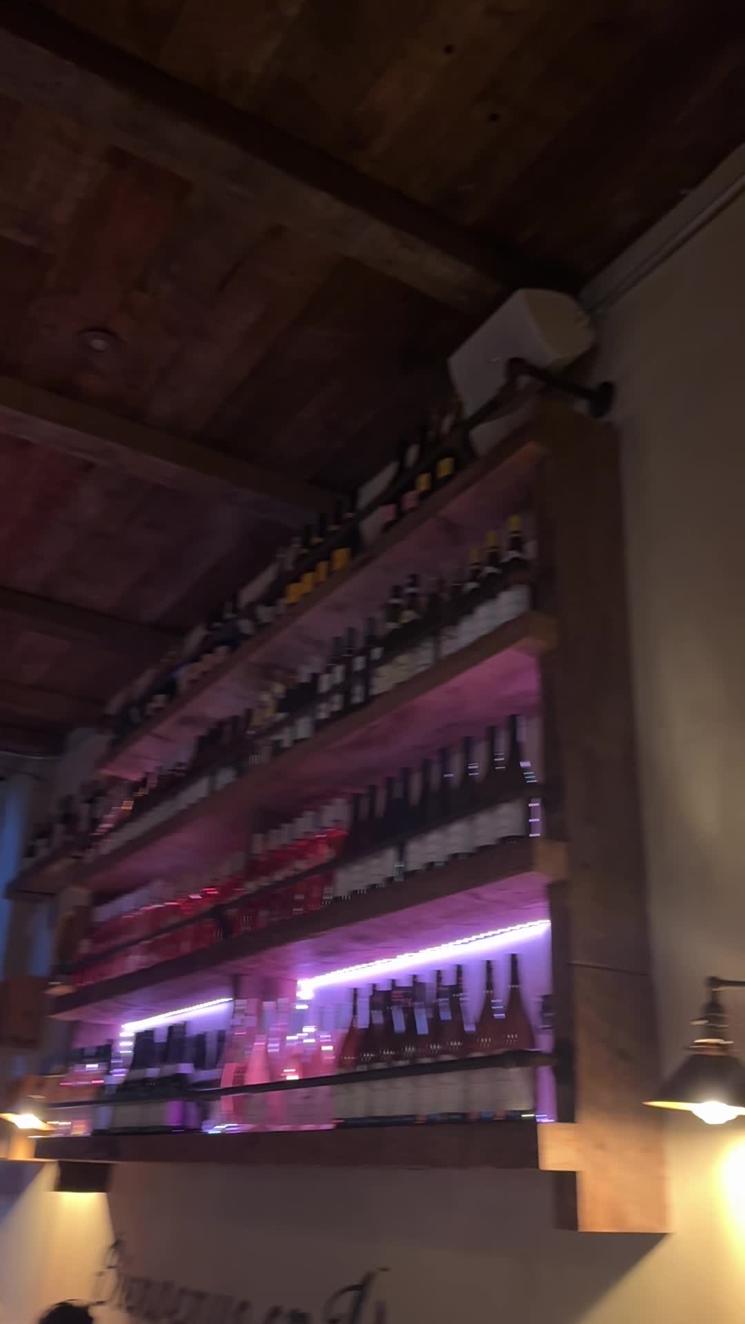 Video review of St Tropez