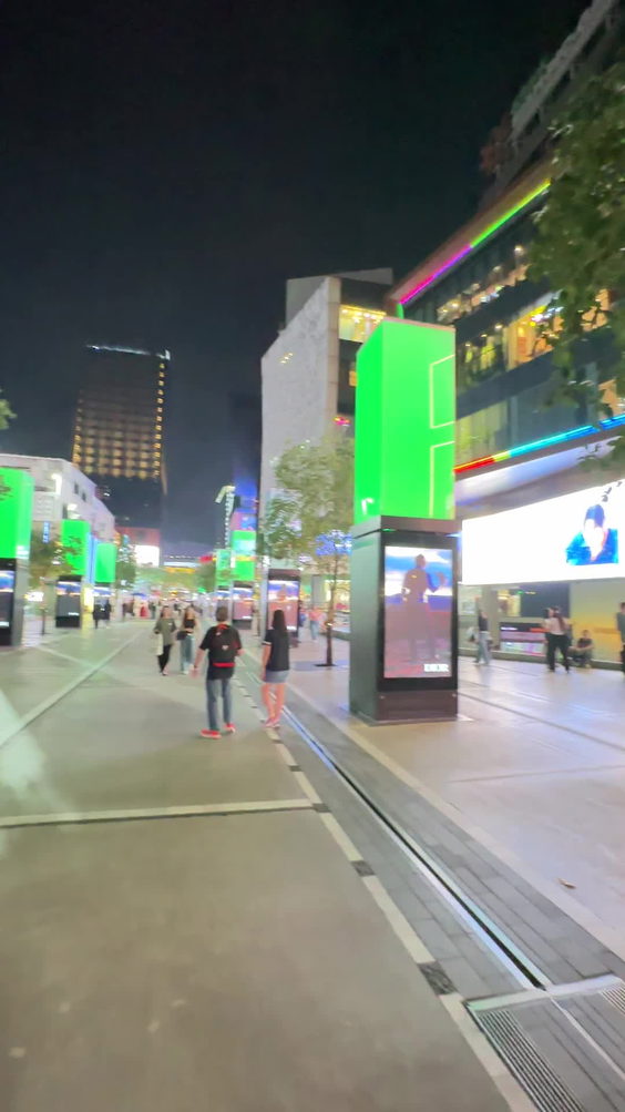 Siam Square (สยามสแควร์)