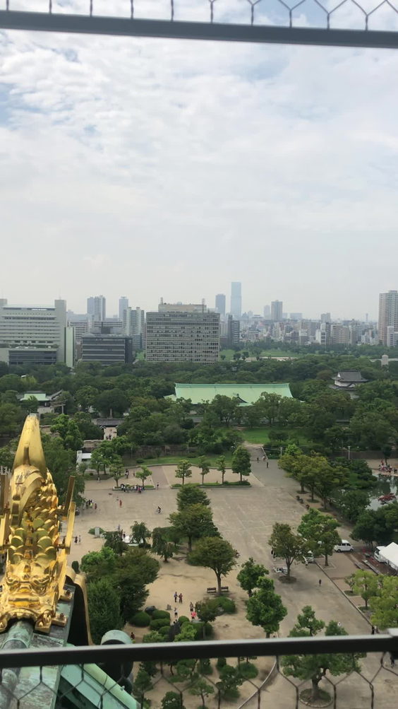 大阪城 (Osaka Castle)