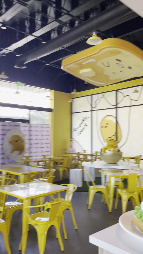 Gudetama Cafe