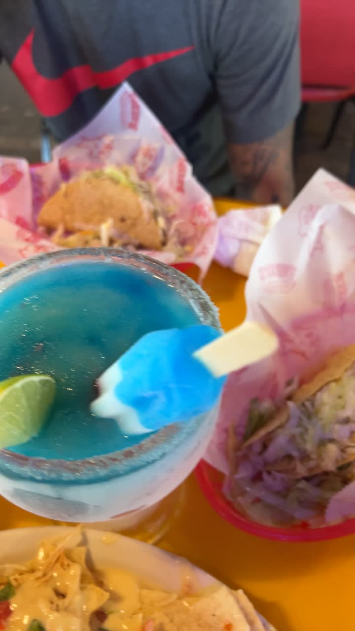 Fuzzy's Taco Shop