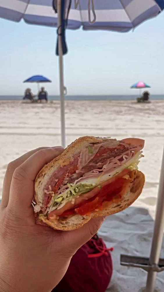 Sal, Kris & Charlie's Deli