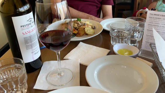 Gianni's Italian Bistro