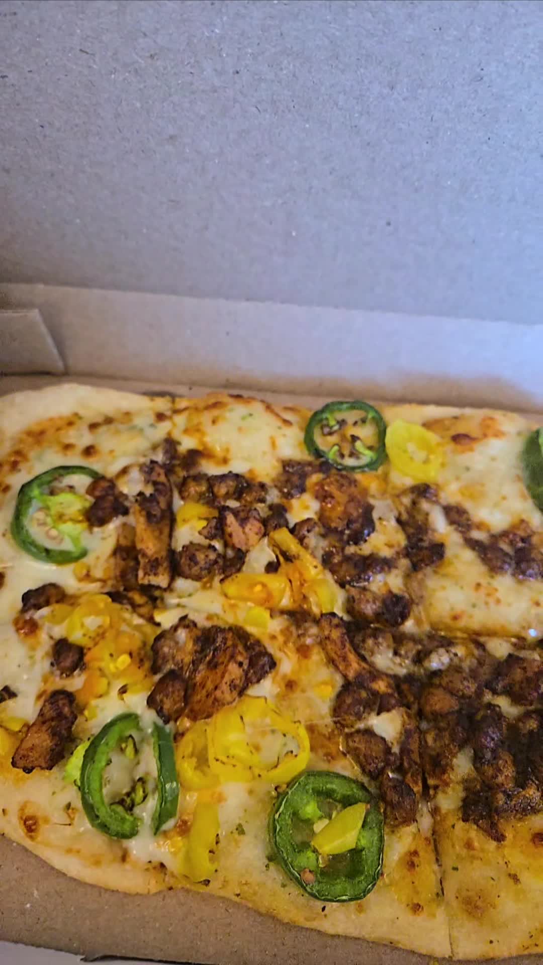 Slim & Husky's Pizza Beeria