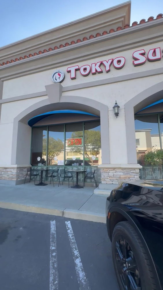 Tokyo Sushi House 2