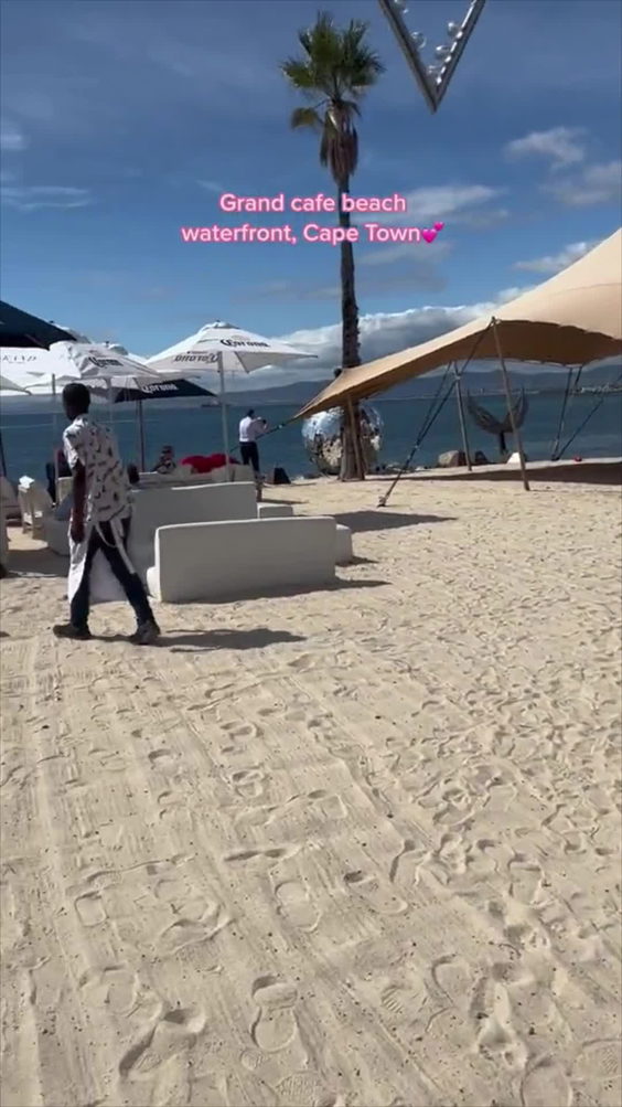 Grand Africa Cafe & Beach
