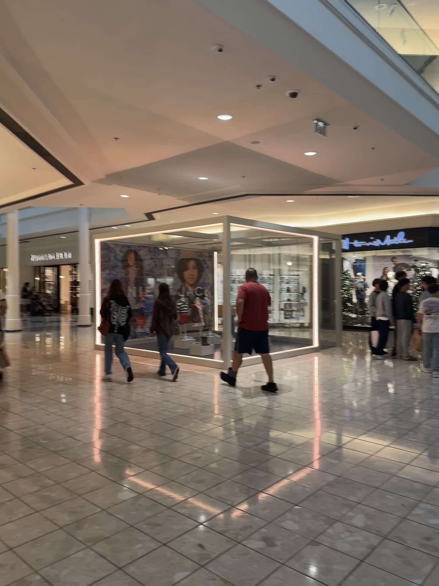 The Gardens Mall Food Court