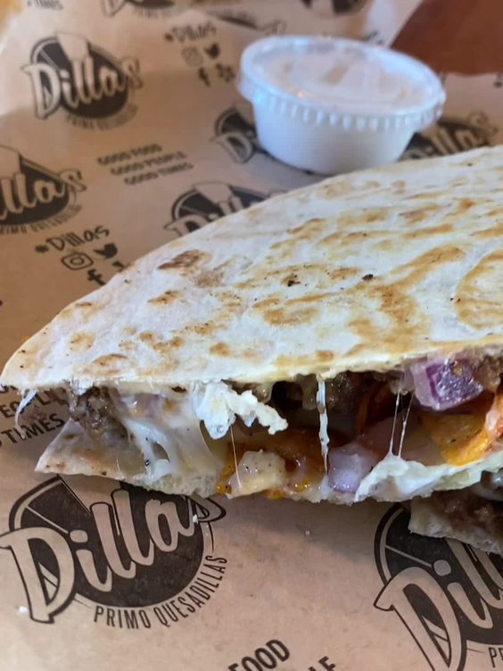 Dillas Quesadillas