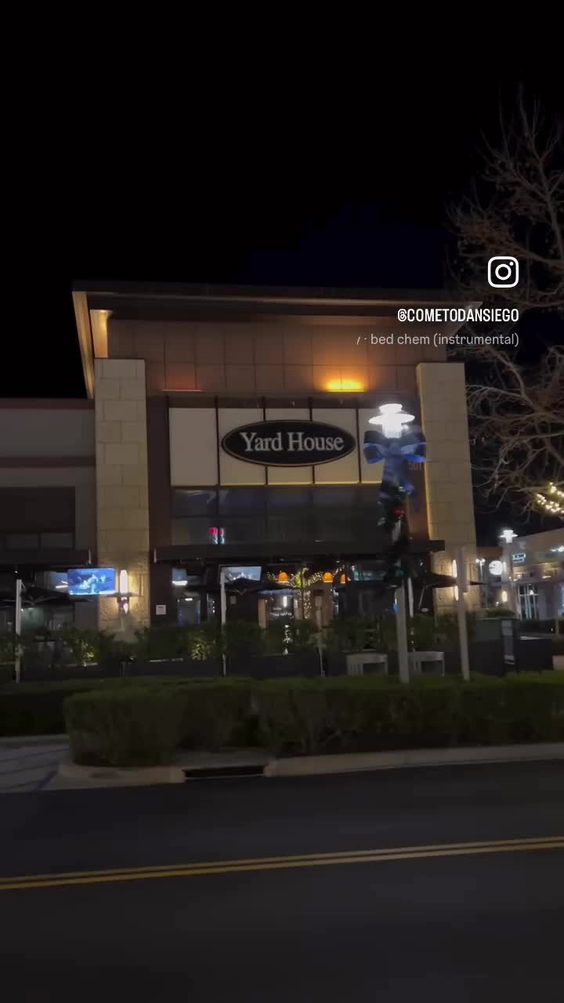 Yard House