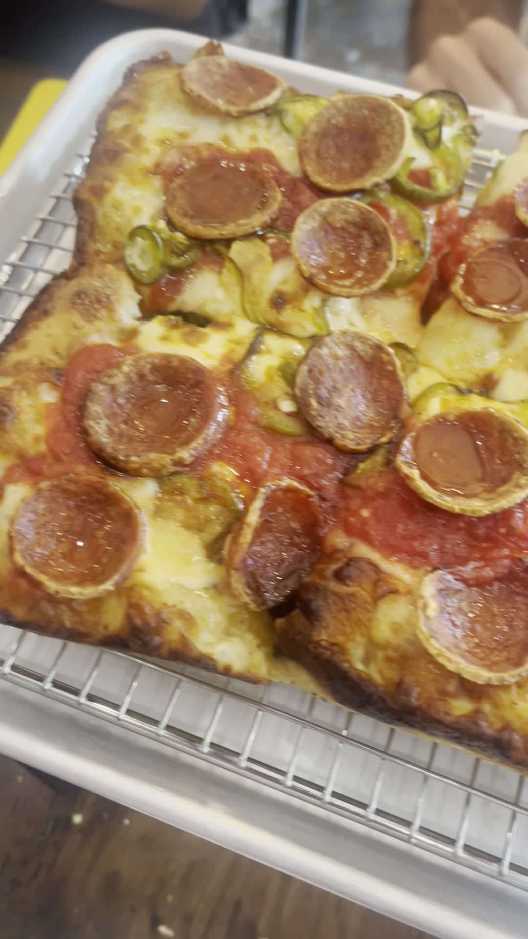 Video review of Emmy Squared Pizza