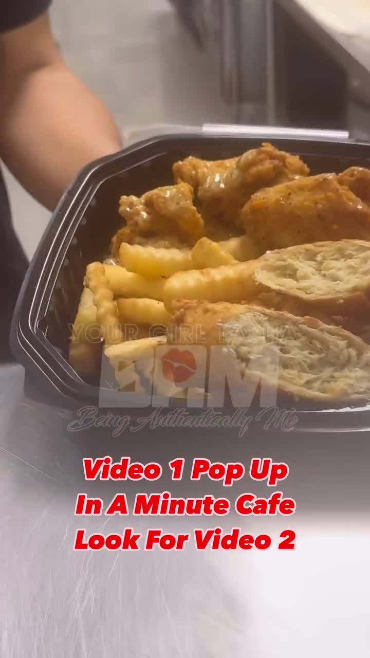 In A Minute Cafe Lounge