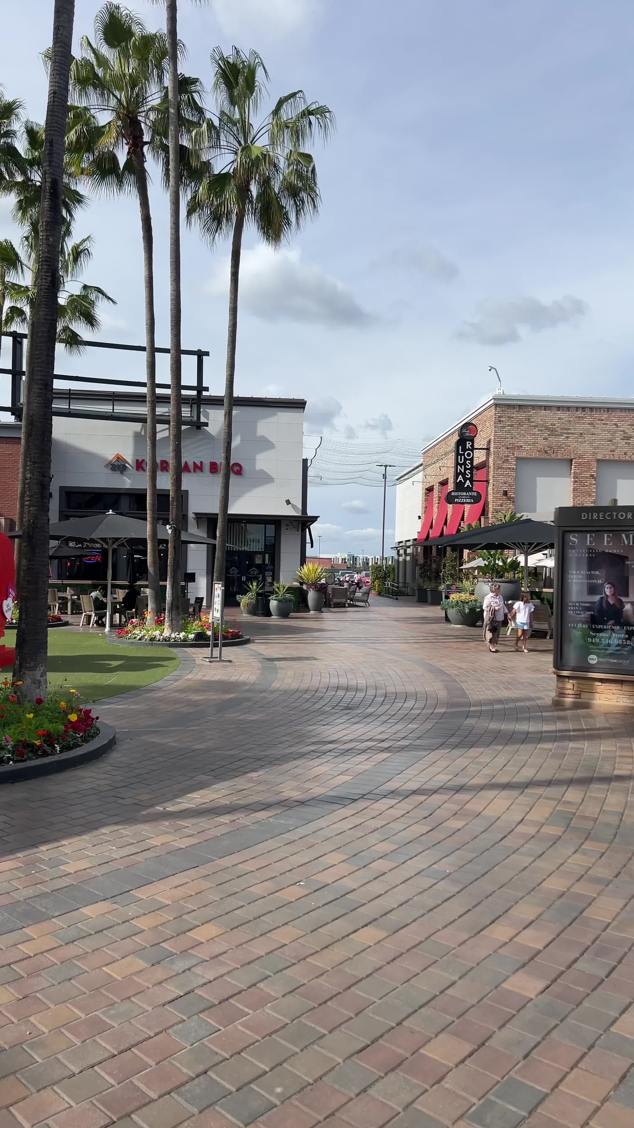 Video review of The District at Tustin Legacy