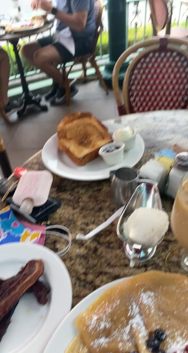 Mon Ami Gabi