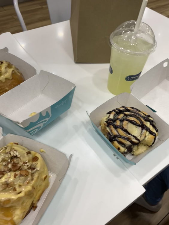 Cinnabon