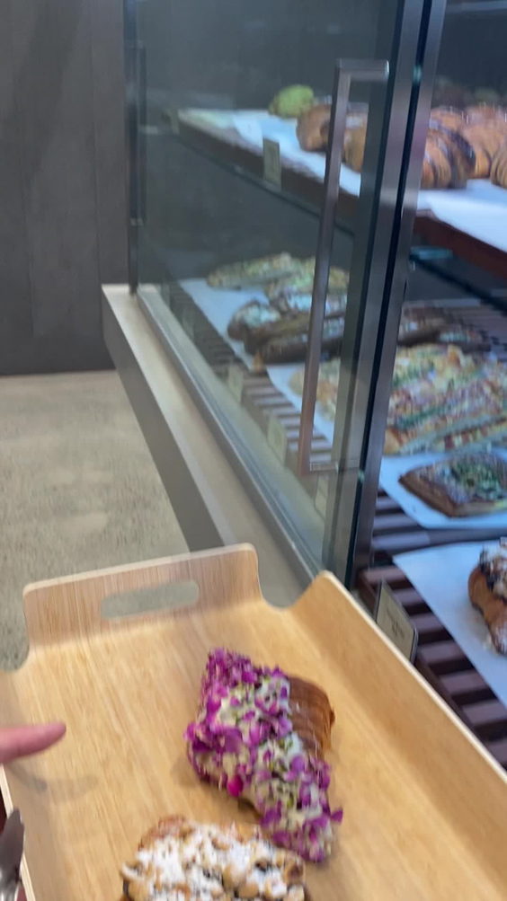 Top Impression Bakery Cafe