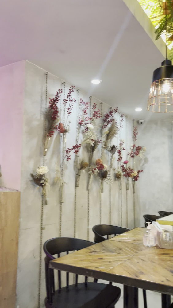 Flossom Kitchen + Cafe