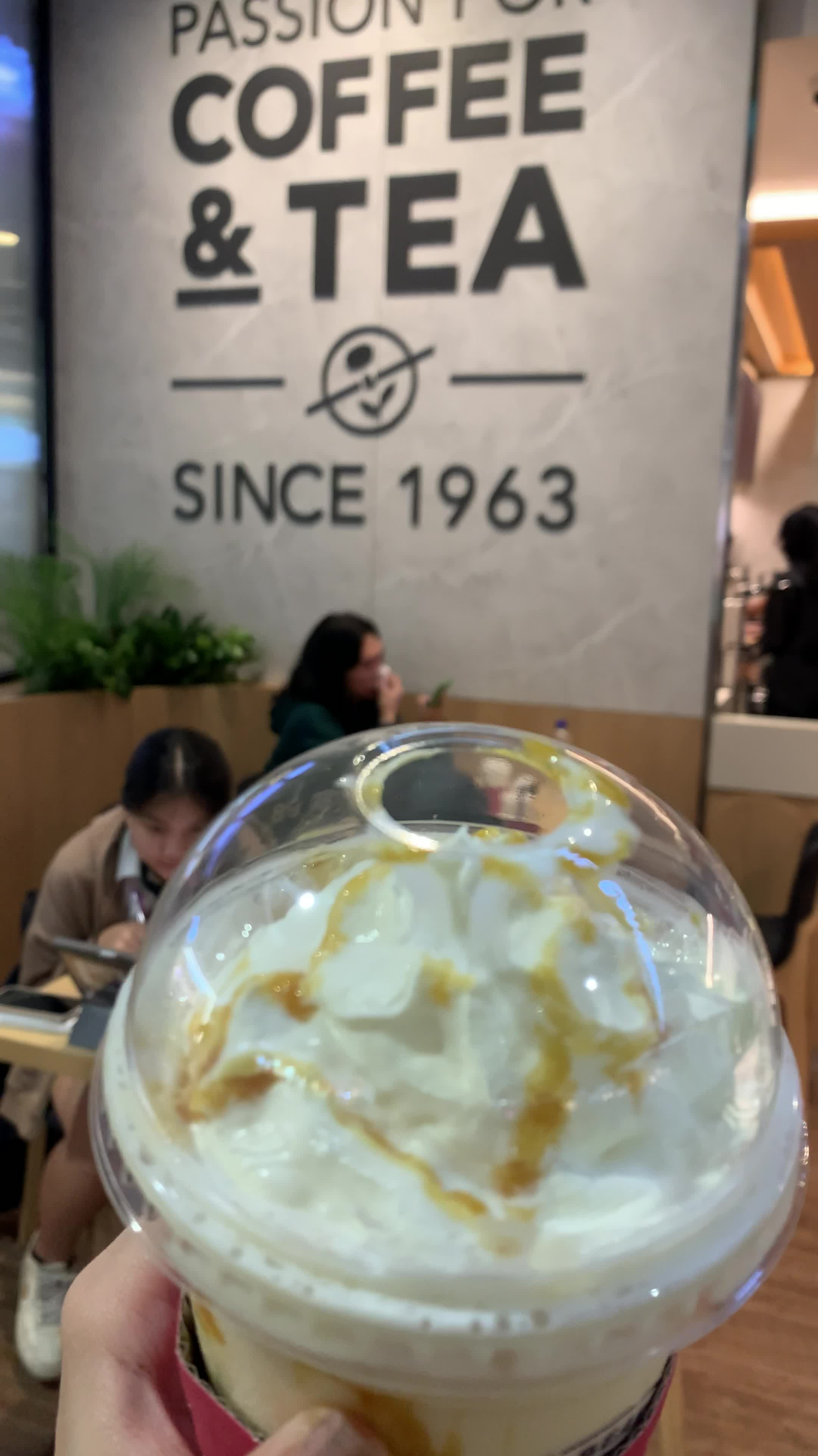 The Coffee Bean and Tea Leaf - Waterway Point