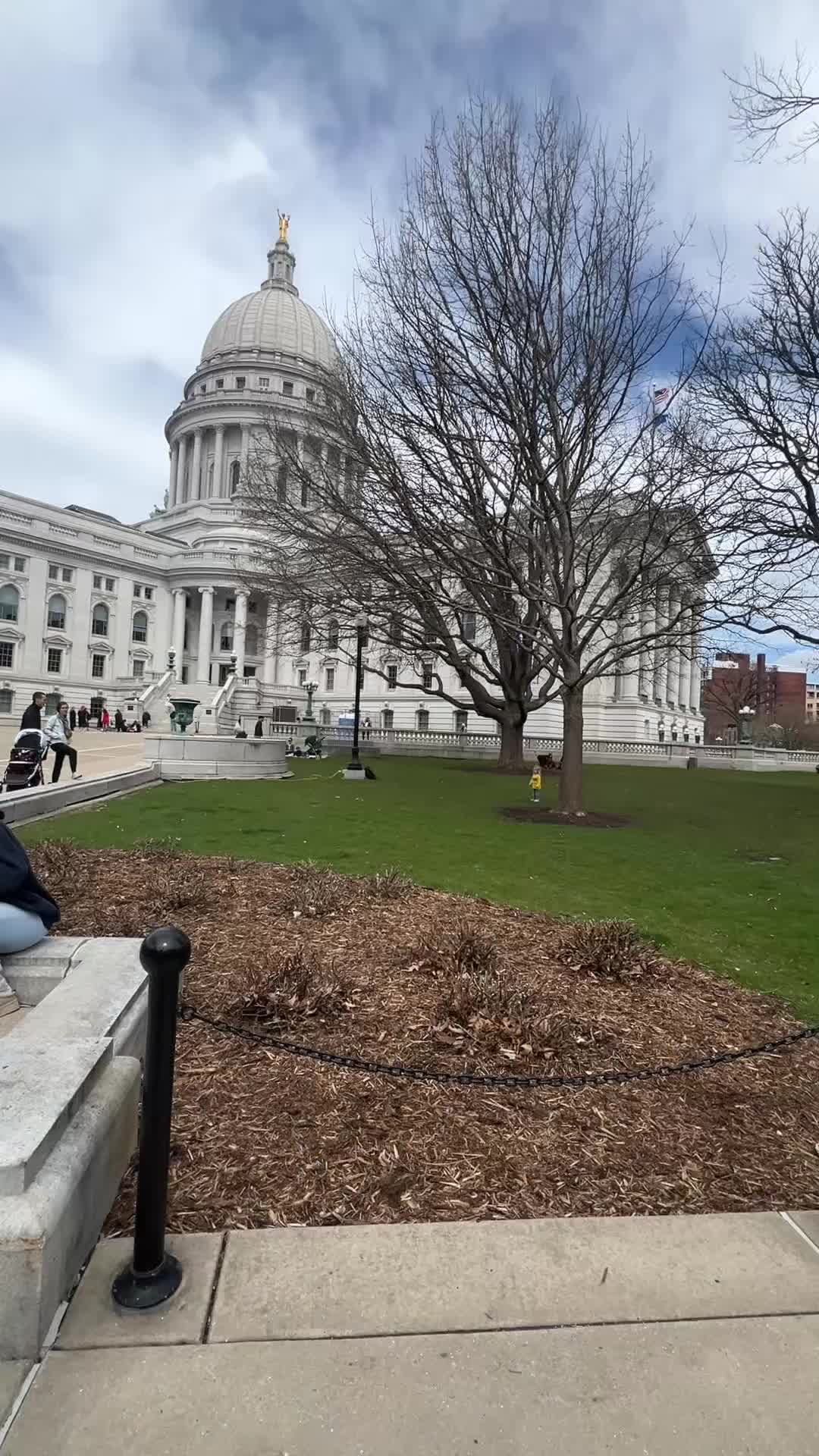 Video review of Dane County Farmers' Market