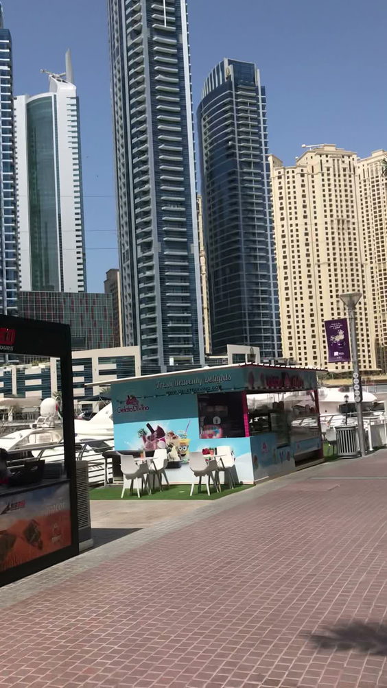 Dubai Marina Yacht Club