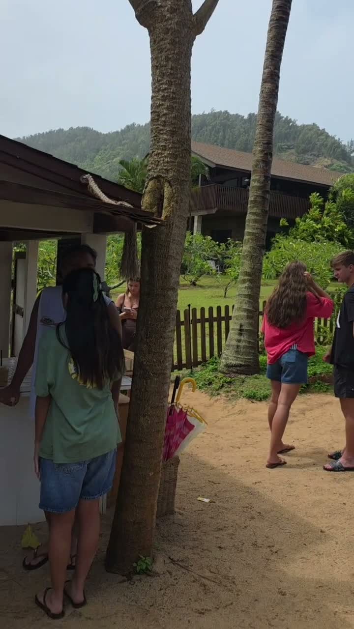 Pipeline Smoke Shop Honolulu