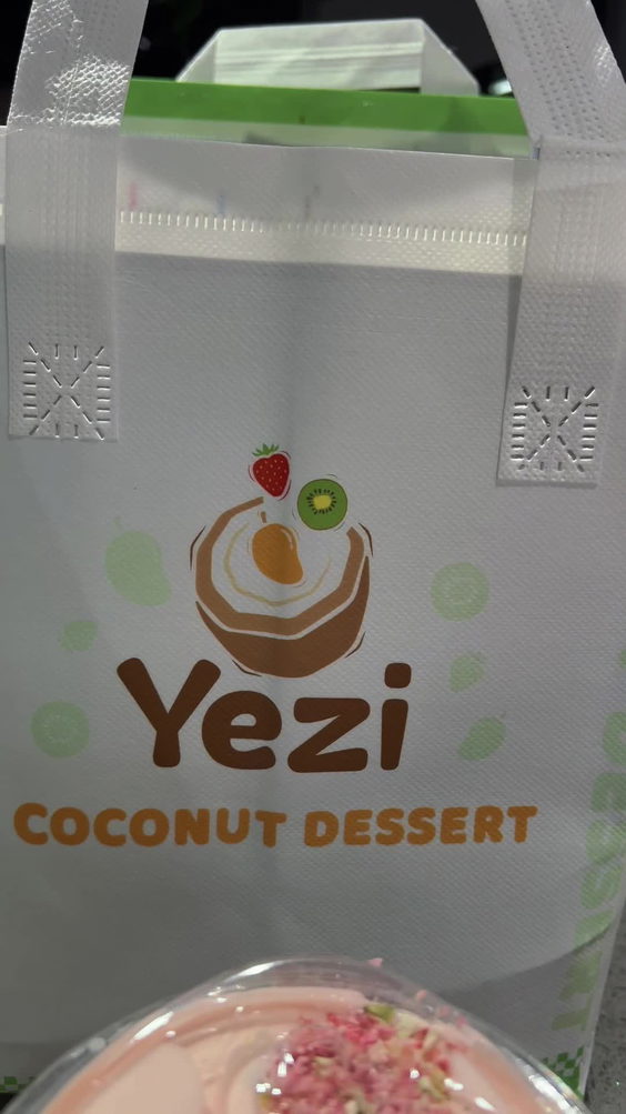 Yezi Coconut Dessert