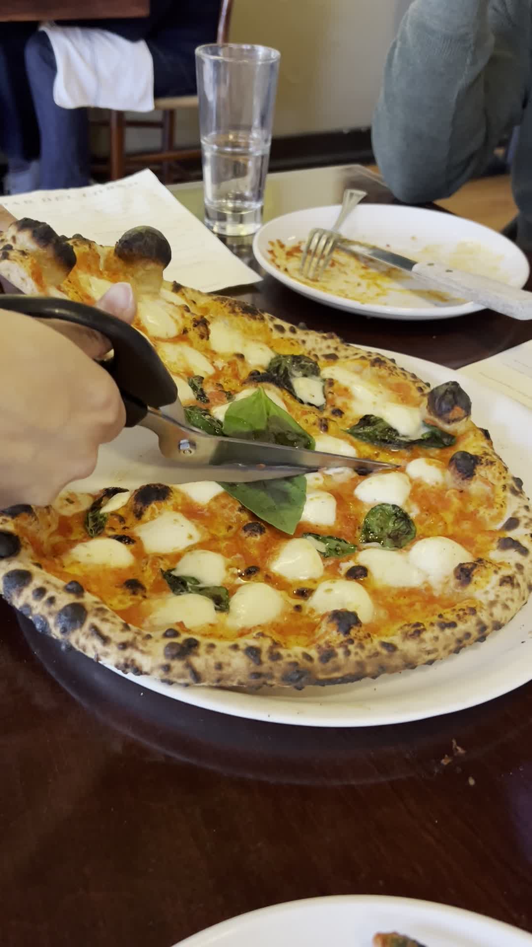 Video review of Bar del Corso