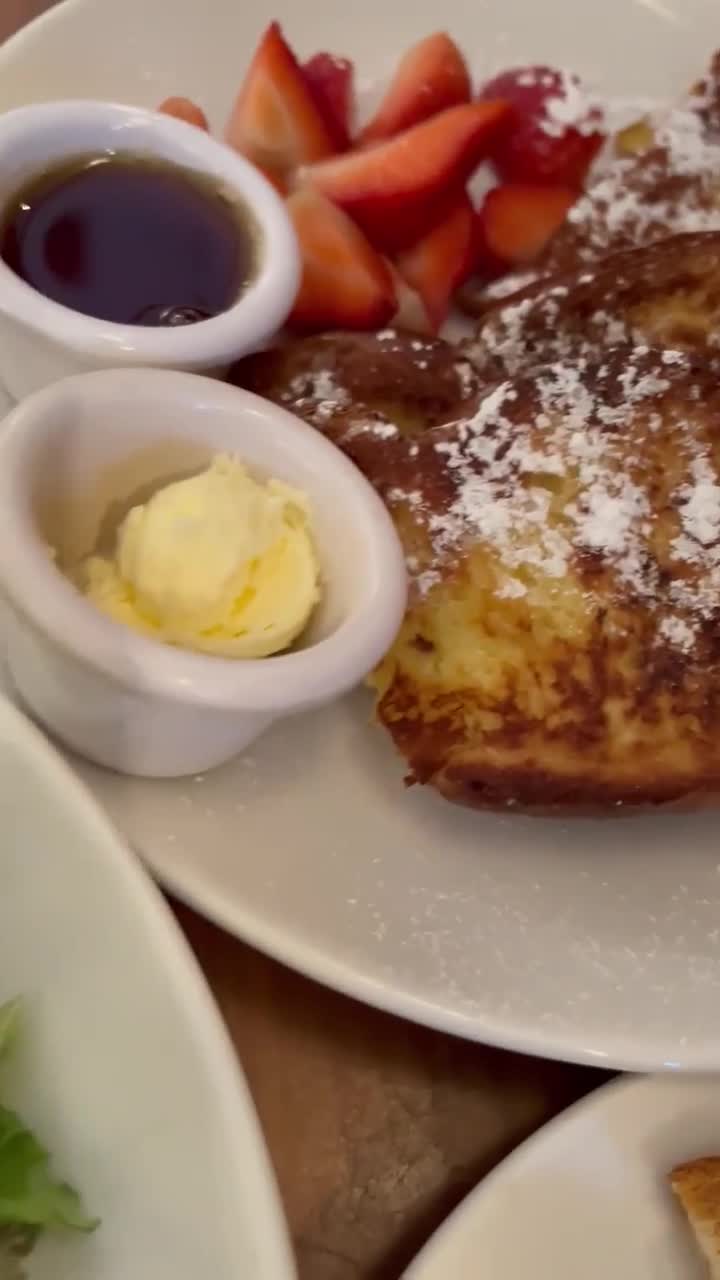 Sarabeth's Central Park South