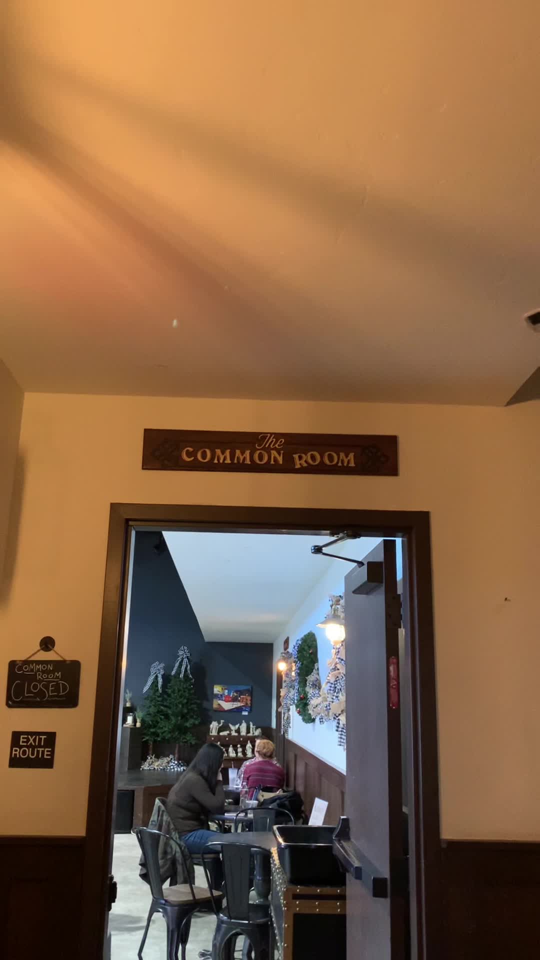 Video review of Inklings Coffee & Tea