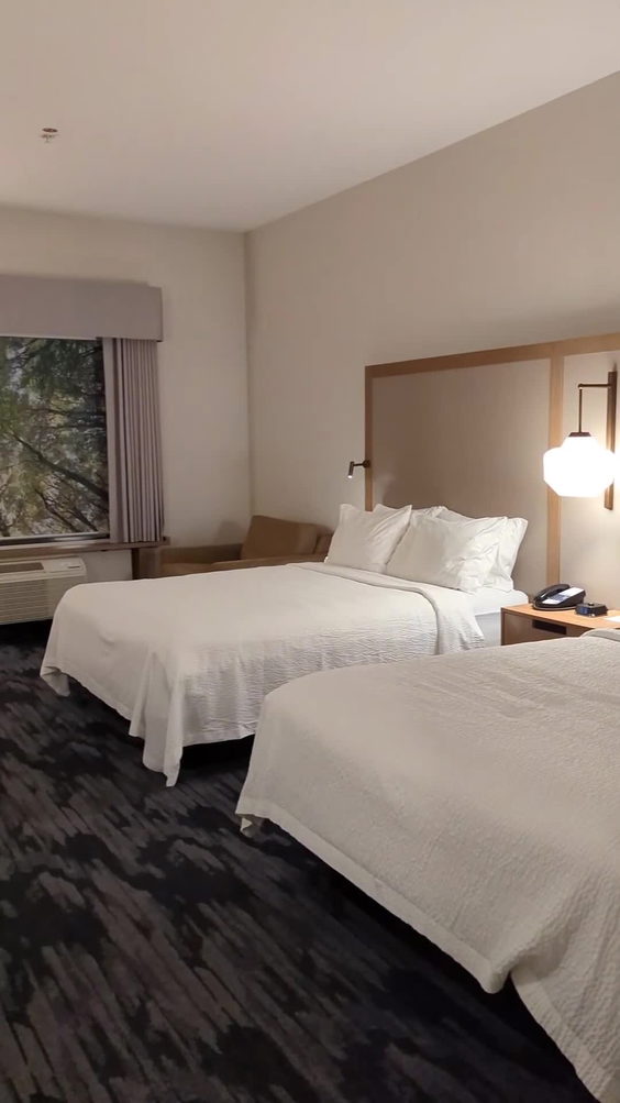 Fairfield Inn & Suites