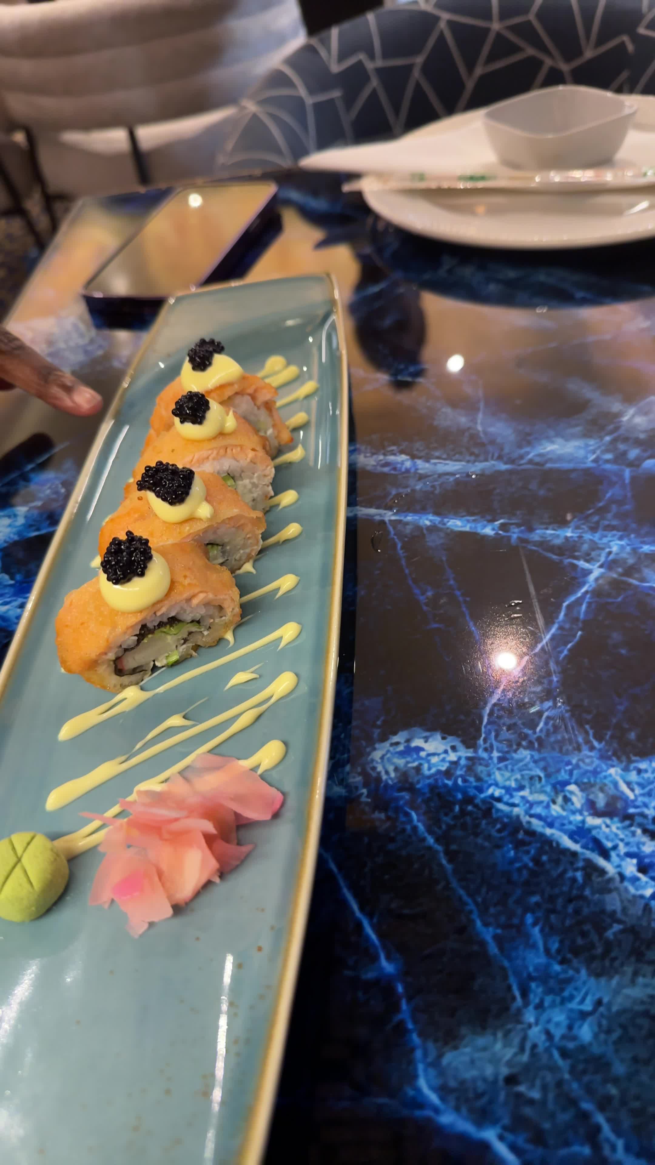  Crane & Feathers Restaurant