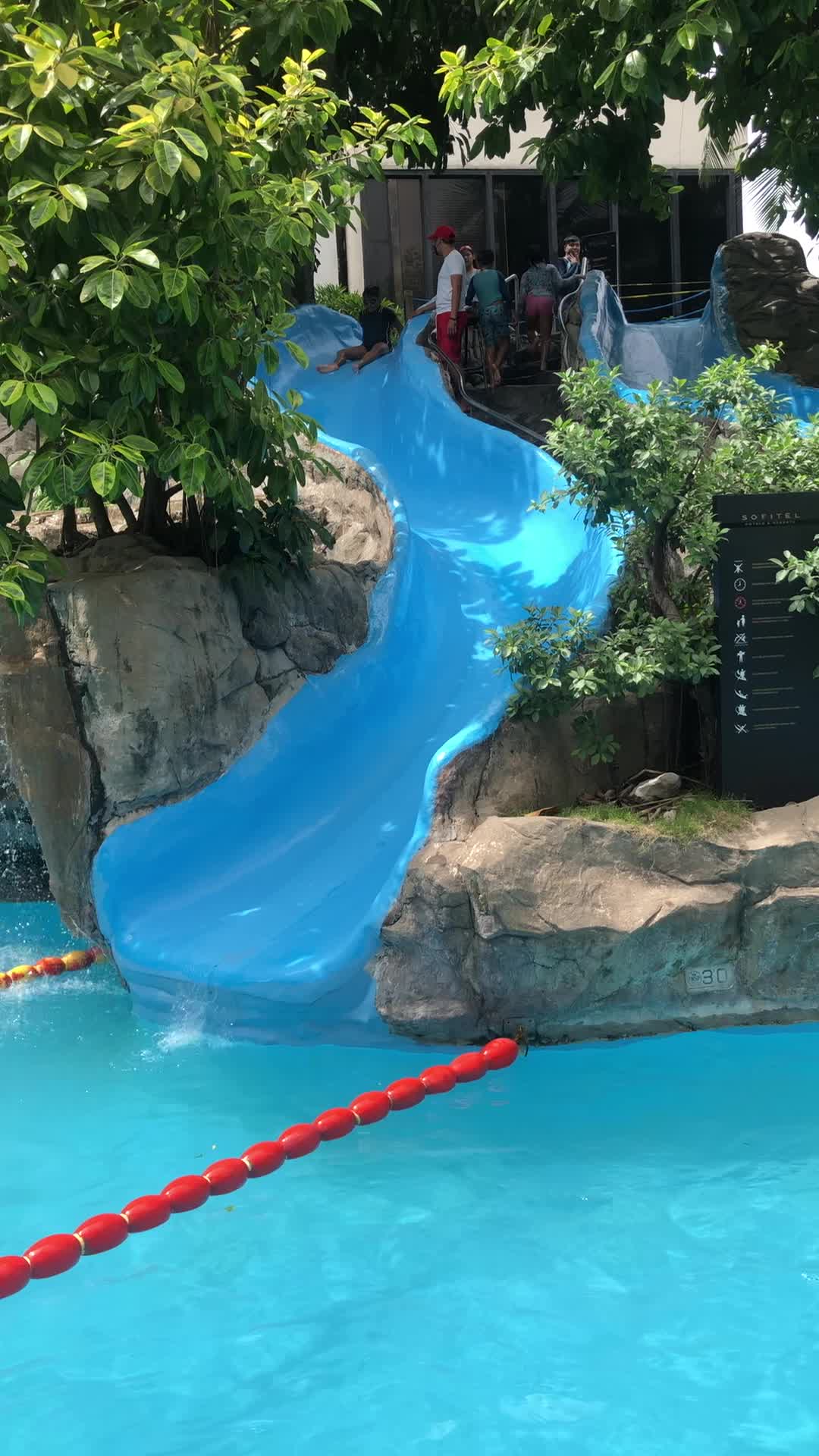 Sofitel Philippine Plaza Manila