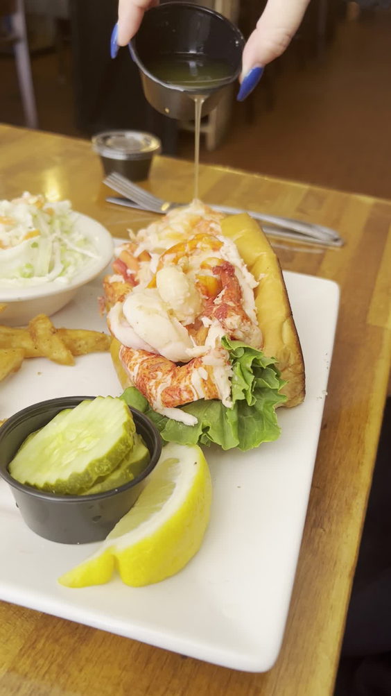 Quahog Republic Whaler's Tavern