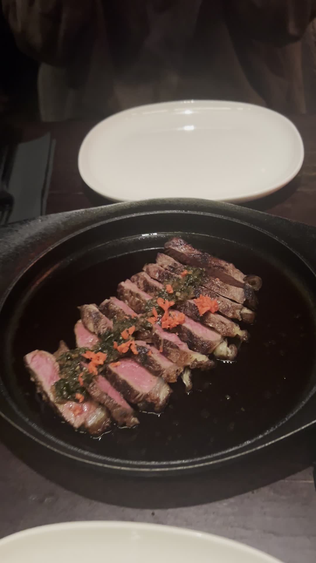 Tombo Den