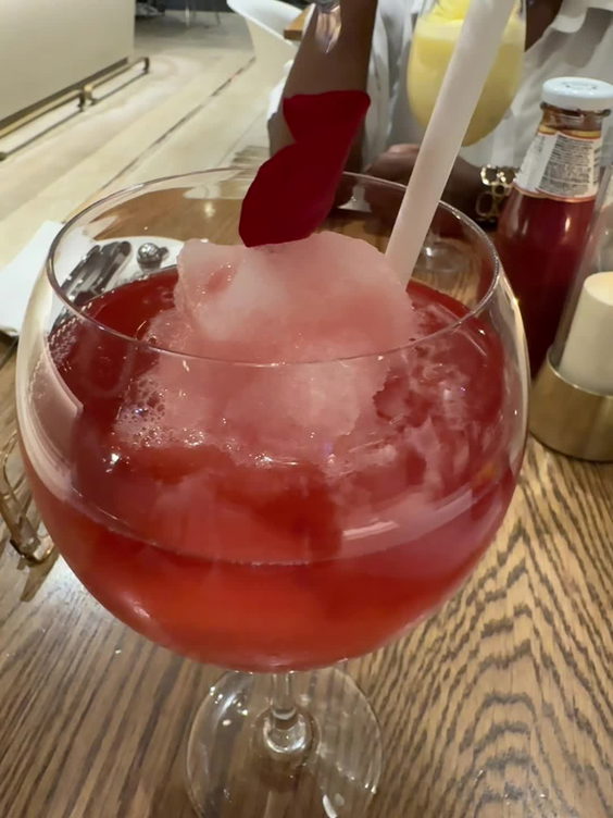 tashas Menlyn Maine