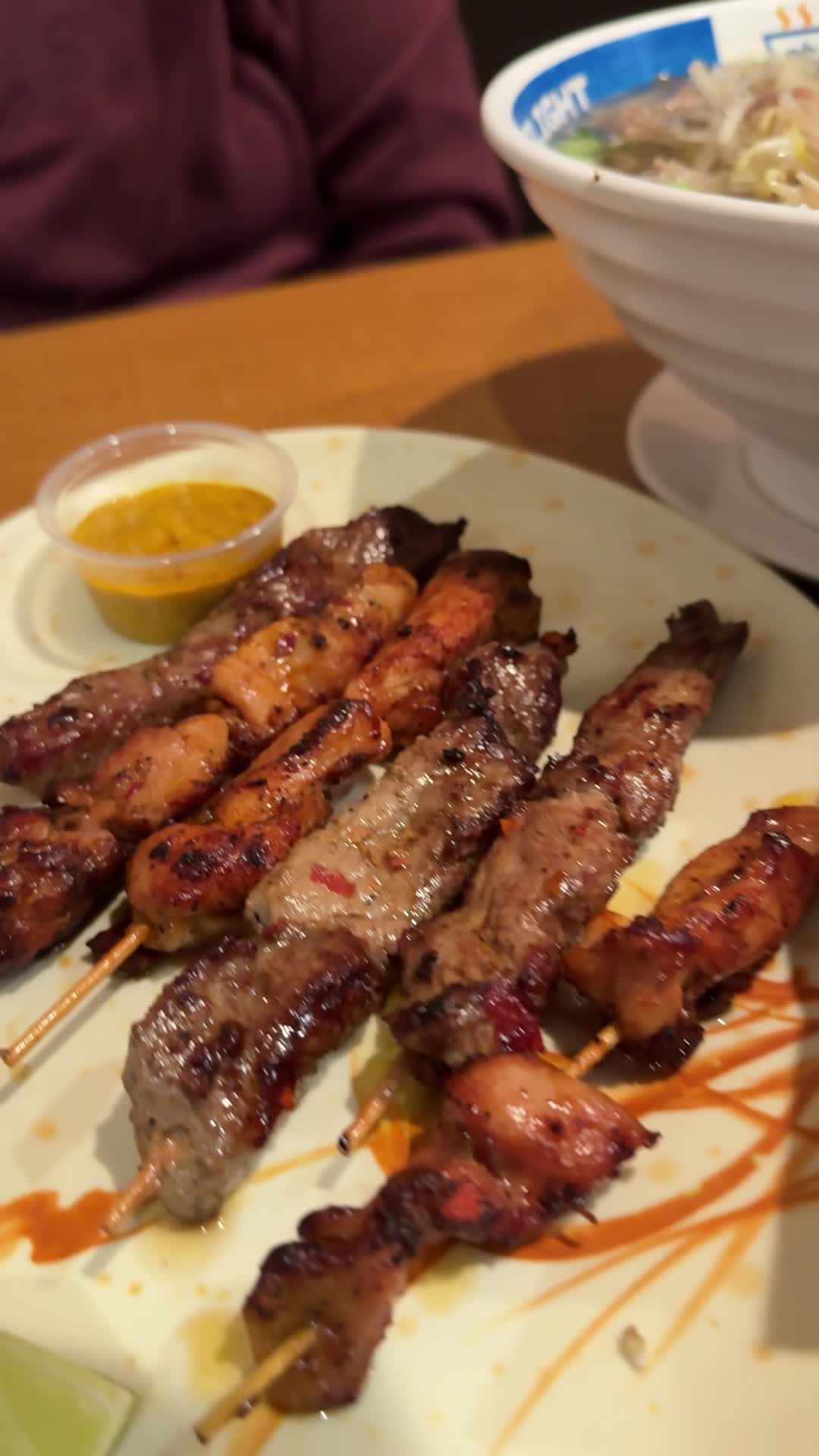 Video review of Vietnamese Delight Pho ???