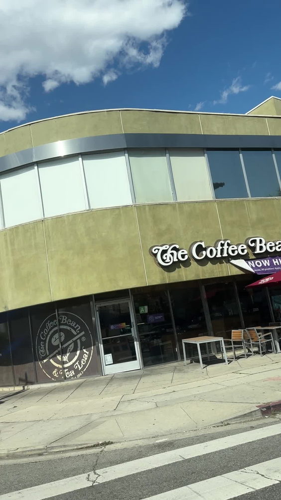 The Coffee Bean & Tea Leaf