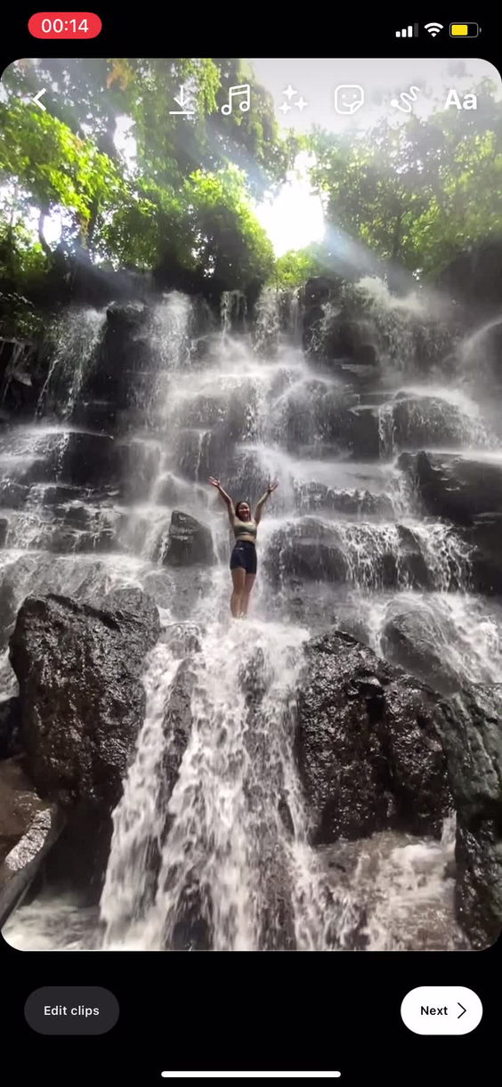 Kanto Lampo Waterfall