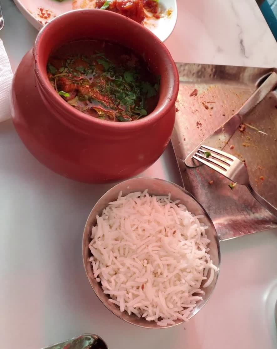 Video review of Bhatti Indian Grill