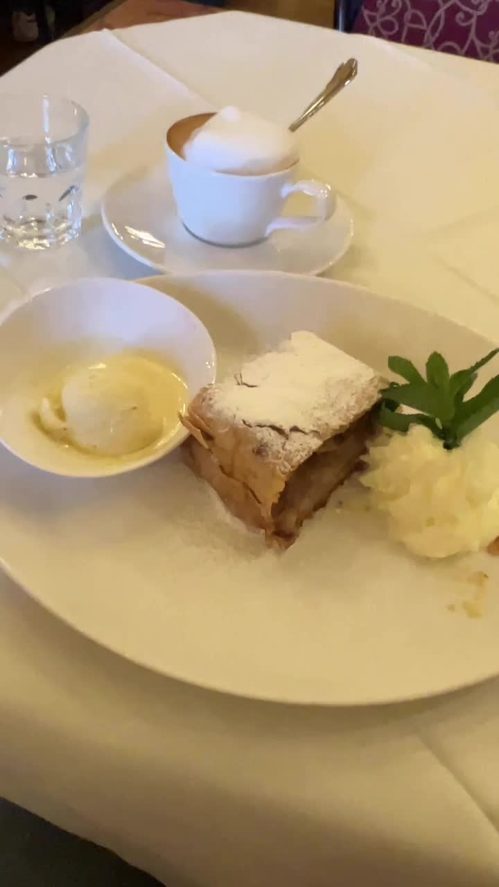 Wien,Cafe Central 1876