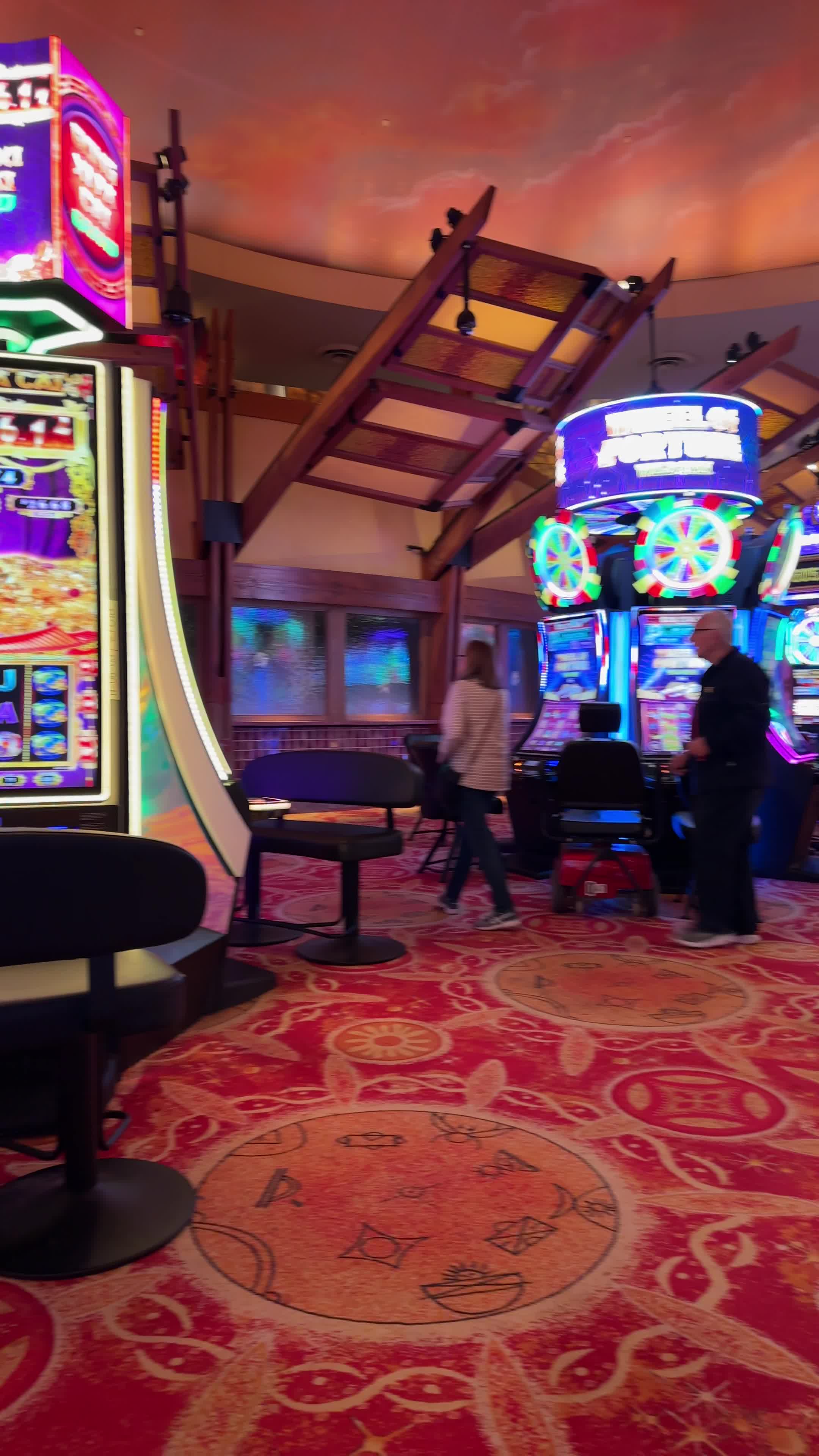 Mohegan Sun Race Book