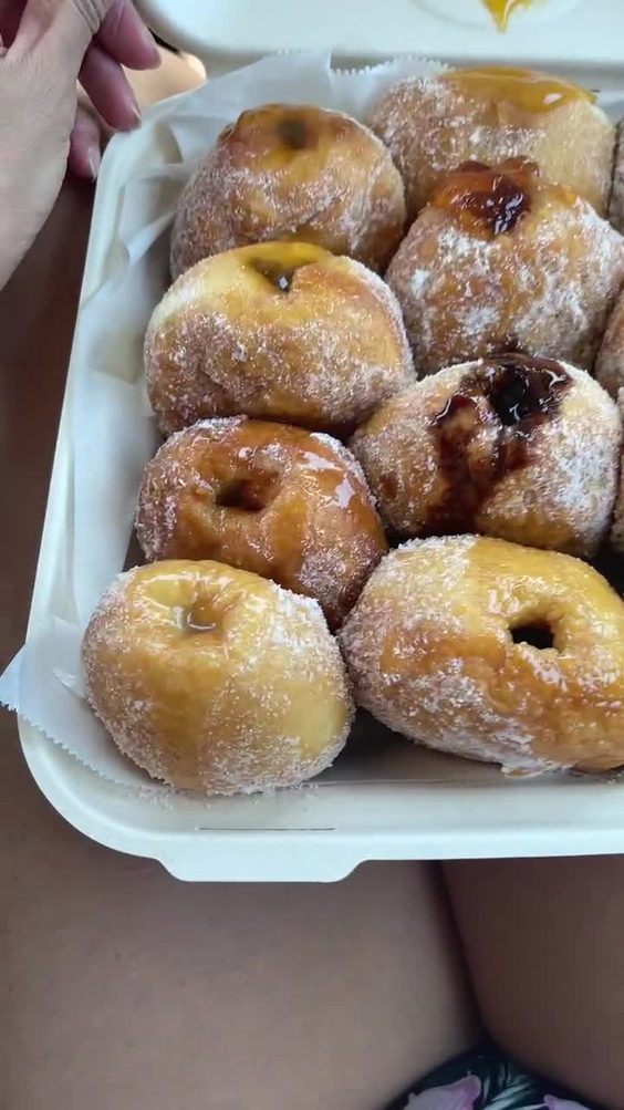 Manuela Malasada Co